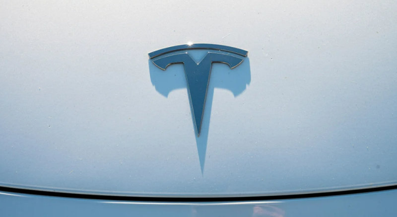 Elon Musk announces Tesla will unveil a ‘robotaxi’ on August 8