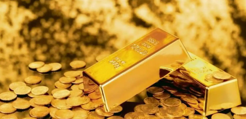 Gold price pushes down to $2,300 threshold after US employment costs rise