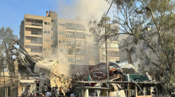 NY Times : Iran says Israel bombs its embassy in Syria, kills commanders