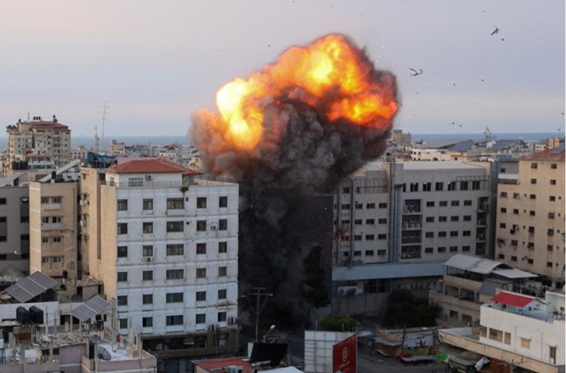 Israel death toll surpasses 700 following Hamas attack