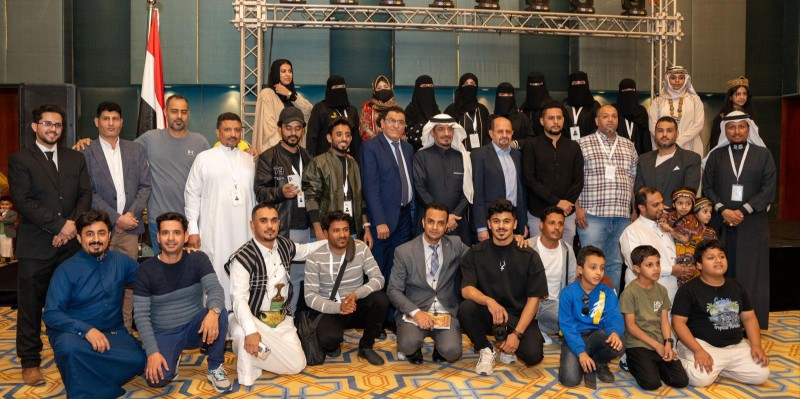 "An unprecedented success for theYemen  Aslaf Cultural Forum"  ... coulors of Yemen shine in the sky of Riyadh